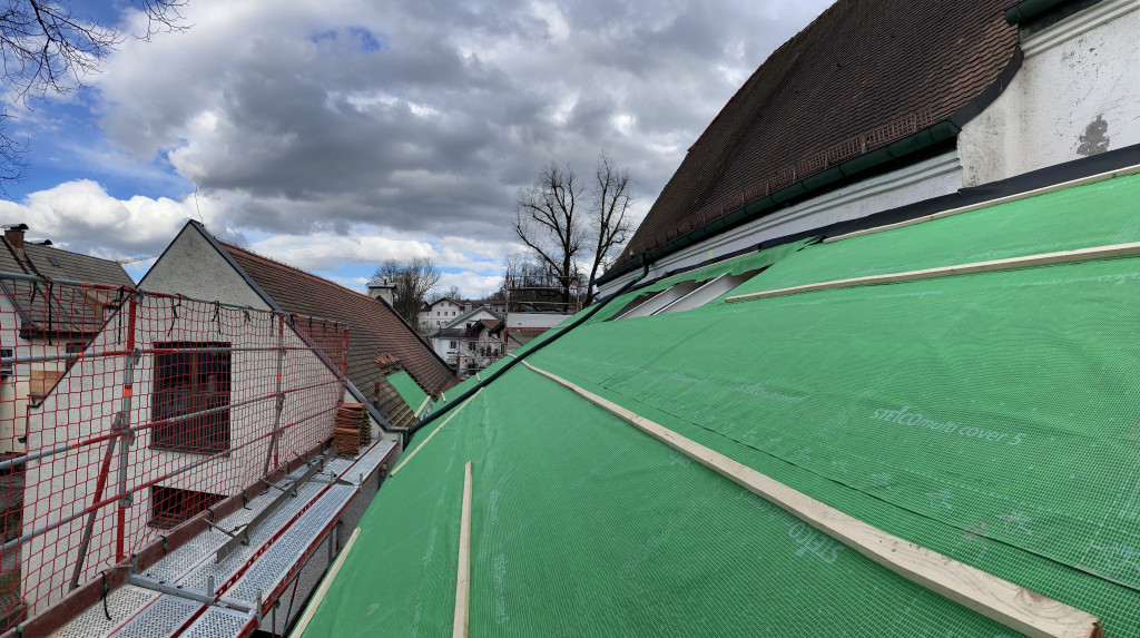 Dach des Foyers, 6. April 2022